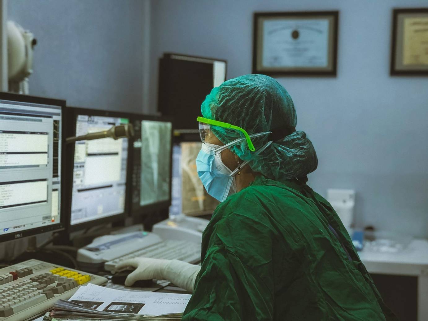 Hospital analytics and reporting dashboards